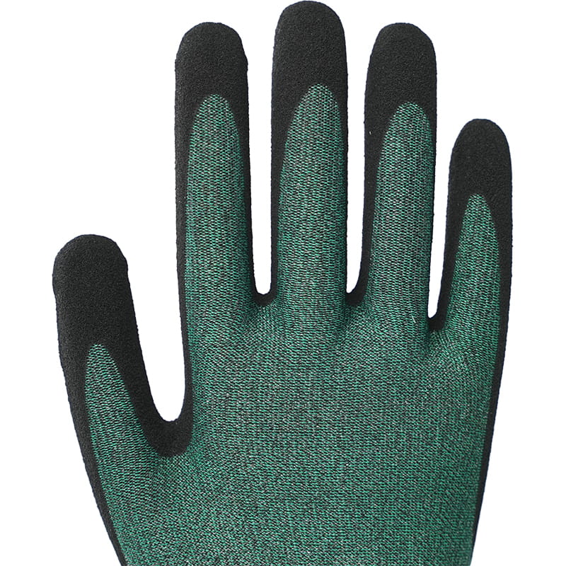 18 Gauge Nitrile Gardening Gloves Level 3